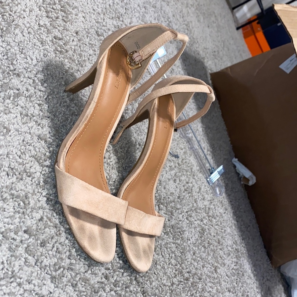Forever 21 mid heels